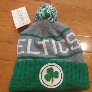 Mitchell and Ness Boston Celtics beanie